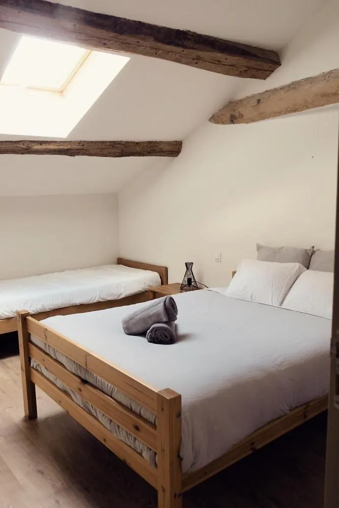 Couette-café Bed and Breakfast La Ferme De Vazerat à Massiac