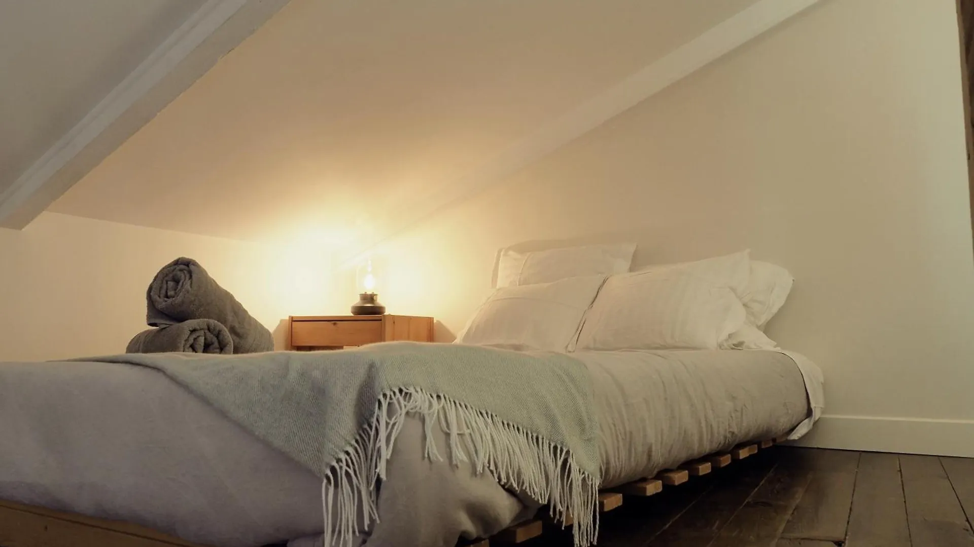 Bed and Breakfast La Ferme De Vazerat à Massiac 0*,  France